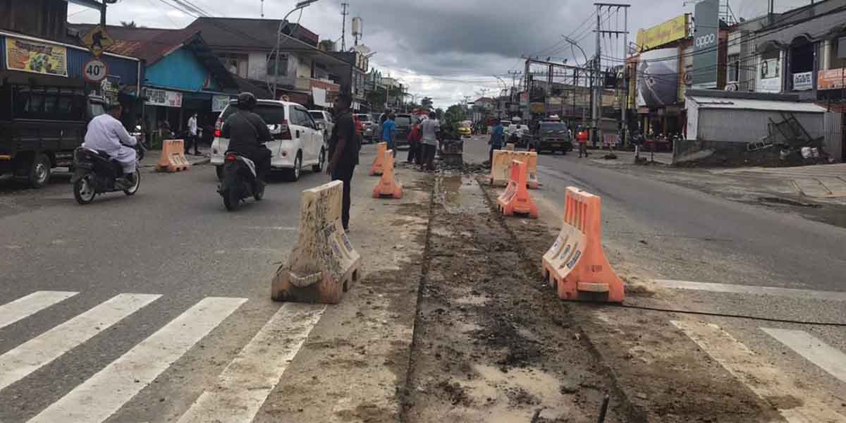 john-tie-dukung-kebijakan-satu-arah-jalan-budi-utomo